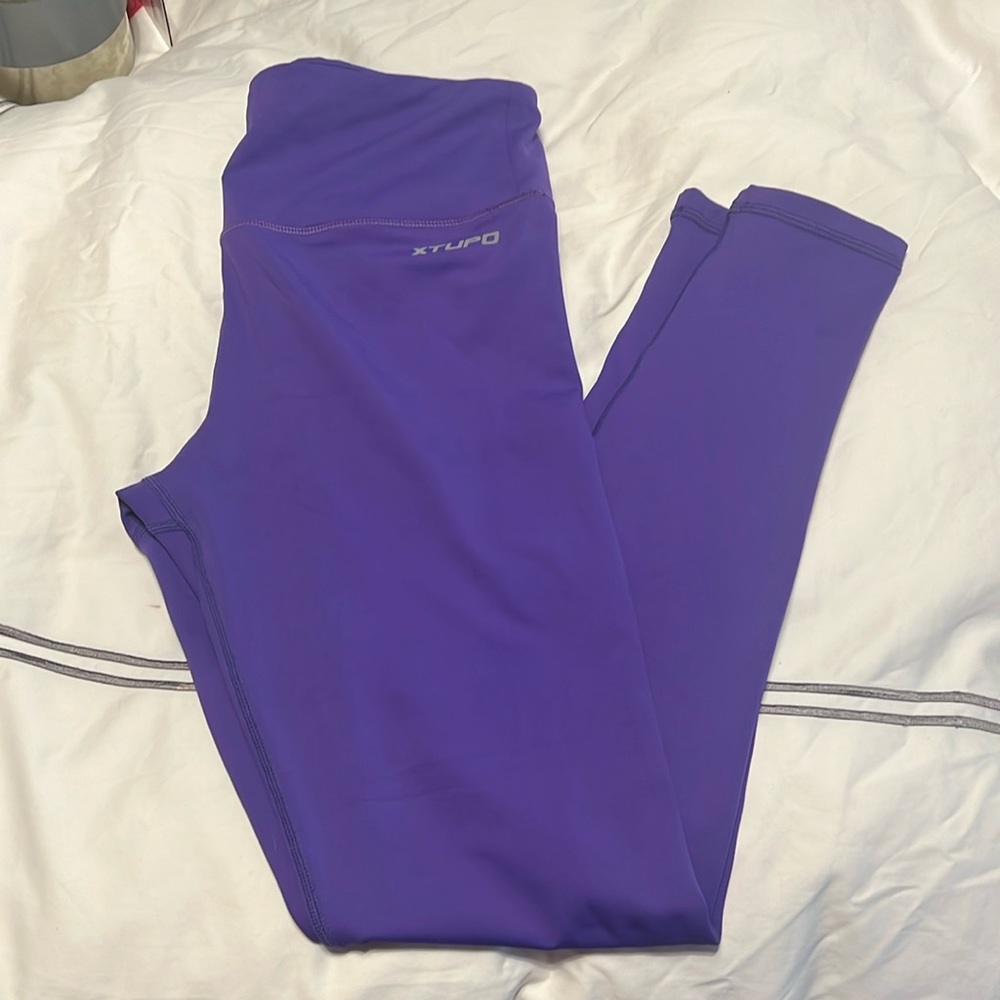 NWT XTUPO Purple Yoga Pants